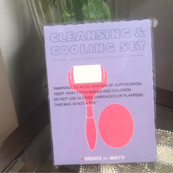 Facial Cleansing and Cooling Set - Picture 2 of 5